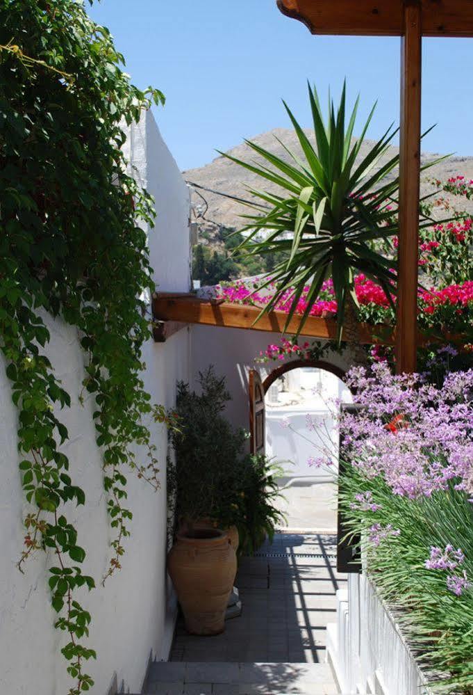 Maris Lindos Suites & Apartments 외부 사진
